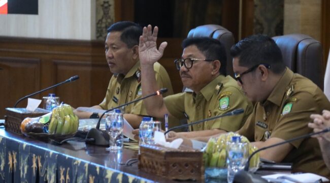 Wali Kota Tangerang, H. Sachrudin, bersama Wakil Wali Kota Tangerang, H. Maryono. Foto: Ist 