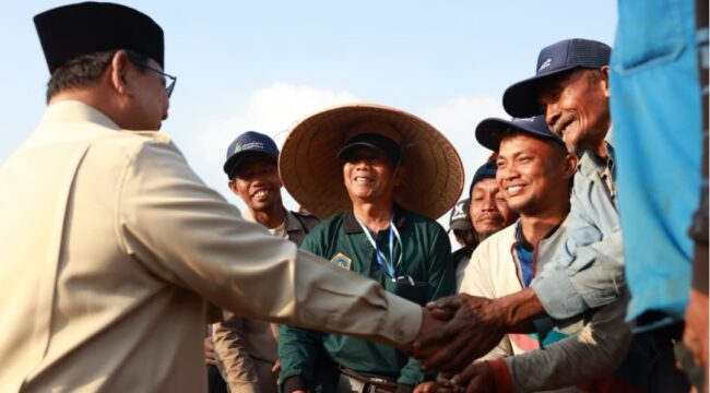 Presiden Prabowo Subianto saat Panen Raya Serentak yang dipusatkan di Malang, Jawa Timur. Foto: Ist