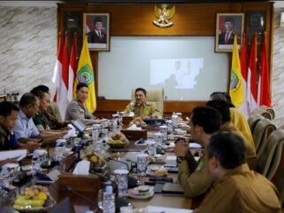 Wali Kota Tangerang Sachrudin saat pimpin Rakor dengan Forkopimda. Foto: Ist