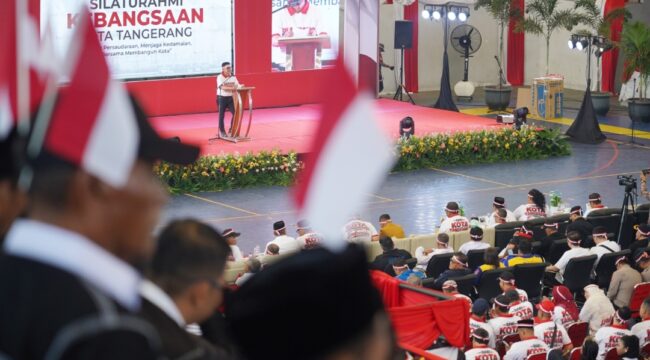 Wali Kota Tangerang Sachrudin saat menghadiri acara Silaturahmi Kebangsaan di GOR Nambo Jaya Karawaci Kota Tangerang. Foto: Ist