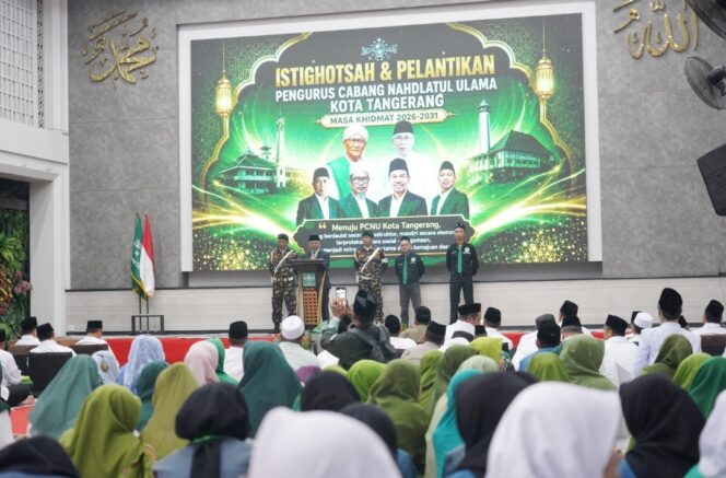 
 Wali Kota Tangerang Sachrudin, saat menghadiri Pelantikan Pengurus Cabang Nahdlatul Ulama (PCNU) Kota Tangerang Masa Khidmat 2026–2031, sekaligus Istigasah Kubro di Pondok Pesantren Malika. Foto: Ist