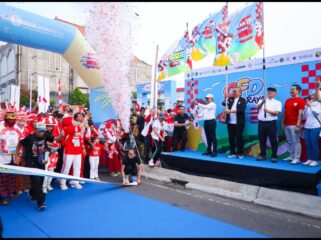 Wali Kota Tangerang H. Sachrudin bersama Wali Kota Tangerang Selatan (Tangsel) H. Benjamin Davnie meresmikan Car Free Day (CFD) Graha Raya. Foto: Ist