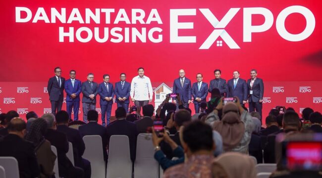 Gubernur Banten Andra Soni saat menghadiri pembukaan Danantara Housing Expo 2026 di Nusantara International Convention Exhibition (NICE), PIK 2, Kabupaten Tangerang. Foto: Ist