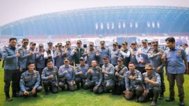 Bupati Tangerang Moch. Maesyal Rasyid dampingi Gubernur Banten Andra Soni saat menghadiri Apel Akbar Satuan Perlindungan Masyarakat (Satlinmas) sekaligus Pengukuhan Dewan Pimpinan Daerah (DPD) Asosiasi Satuan Linmas (Aslinmas) se-Indonesia di Jakabaring Sport Center Pelembang. Foto: Awal Rijal 