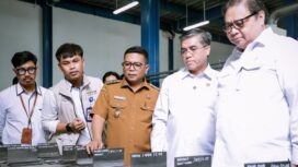 Gubernur Banten Andra Soni saat menghadiri Kick Off Pelatihan Vokasi Nasional Batch 4 di Balai Besar Pelatihan Vokasi dan Produktivitas (BBPVP) Serang, Kota Serang. Foto: Awal Rijal
