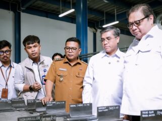Gubernur Banten Andra Soni saat menghadiri Kick Off Pelatihan Vokasi Nasional Batch 4 di Balai Besar Pelatihan Vokasi dan Produktivitas (BBPVP) Serang, Kota Serang. Foto: Awal Rijal