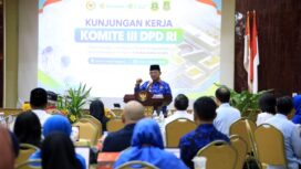 Wali Kota Tangerang, H. Sachrudin, saat menghadiri Kunjungan Kerja Komite III Dewan Perwakilan Daerah (DPD) Republik Indonesia dalam rangka Inventarisasi Materi Pengawasan atas Pelaksanaan Program Cek Kesehatan Gratis (CKG), bersama Wakil Gubernur Banten, di RSUP Sitanala, Neglasari. Foto: Ist
