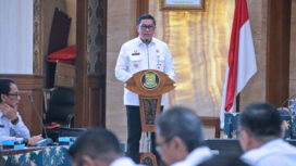 Wakil Wali Kota Tangerang, H. Maryono, saat membuka sekaligus menerima kunjungan Tim Penilai Verifikasi Lapangan Penyelenggaraan Kabupaten/Kota Sehat (KKS) Tingkat Provinsi Banten di Ruang Rapat Akhlakul Karimah. Foto: Ist