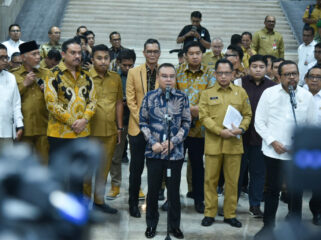 Wakil Ketua DPR RI Sufmi Dasco Ahmad usai memimpin Rapat Koordinasi Satgas Pemulihan Pasca-Bencana Sumatra bersama pemerintah di Gedung Nusantara IV DPR RI, Senayan, Jakarta, Foto: ist 