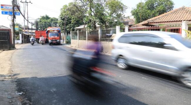 Jalan Iskandar Muda Neglasari Kini Mulus usai diperbaiki Pemkot Tangerang. Foto: Ist