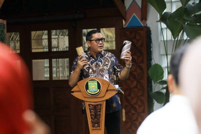 
 Wakil Wali Kota Tangerang, H. Maryono,saat membuka UMKM Awards 2026. Foto: Ist