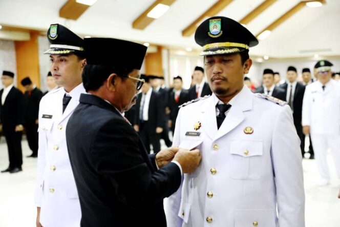 
 Wali Kota Tangerang Sachrudin saat melantik 102 Pejabat Pemkot Tangerang. Foto: Ist 