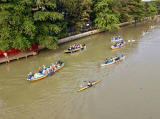 Aksi peduli lingkungan yang diinisiasi Banksasuci Foundation bertajuk “Ruwat Rawat Sungai Cisadane” berhasil mengangkut sekitar 5,3 ton sampah sebagai bagian dari kampanye eco-green dan zero waste. Foto: Ist