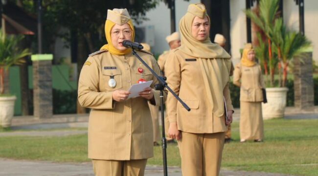Wakil Bupati Tangerang Intan Nurul Hikmah saat saat apel Senin pagi, minggu kedua bulan Juni 2026 di Lapangan Raden Arya Yudhanegara. Foto: ist