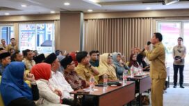 Bupati Tangerang Moch Maesyal Rasyid saat kegiatan Evaluasi Program Sekolah Swasta Gratis/Setara Tahun 2026 di Hotel Vega Gading Serpong. Foto: Ist 