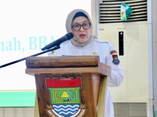 Wakil Bupati (Wabup) Tangerang, Intan Nurul Hikmah saat membuka Workshop Pengembangan Pembelajaran Mendalam (Deep Learning) melalui Strategi Pembelajaran Mendongeng bagi para guru PAUD. Foto: ist