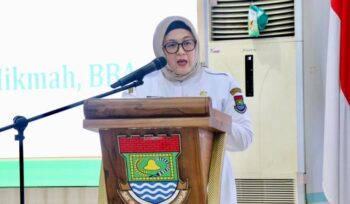 Wakil Bupati (Wabup) Tangerang, Intan Nurul Hikmah saat membuka Workshop Pengembangan Pembelajaran Mendalam (Deep Learning) melalui Strategi Pembelajaran Mendongeng bagi para guru PAUD. Foto: ist
