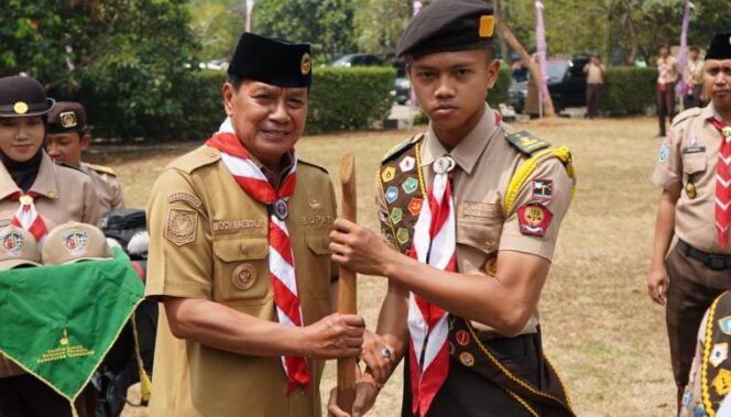 
 Bupati Tangerang, Moch. Maesyal Rasyid, secara resmi melepas Kontingen Kabupaten Tangerang untuk mengikuti Jambore Nasional XII Tahun 2026. Pelepasan tersebut berlangsung di Bumi Perkemahan Kitri Bakti, Kecamatan Curug, Kabupaten Tangerang,. Foto: Ist