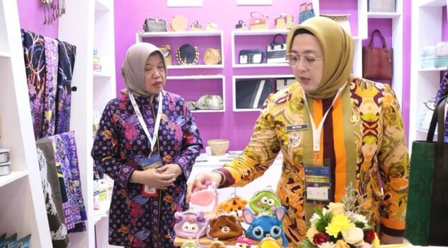 Wakil Bupati Tangerang, Intan Nurul Hikmah saat menghadiri pembukaan Trade Expo Indonesia (TEI) ke-41. Foto: Ist