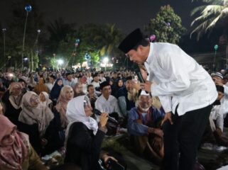 Bupati Tangerang Moch Maesyal Rasyid saat menghadiri peringatan Maulid Nabi Muhammad SAW yang digelar di kediaman H. Enju, Kecamatan Rajeg, Foto: ist