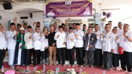 Bupati Tangerang Moch. Maesyal Rasyid saat  kegiatan Jum’at Keliling (Jumling) Pemerintah Kabupaten Tangerang di Masjid Al-Huda Cikuda, Kecamatan Cisauk. Foto: ist
