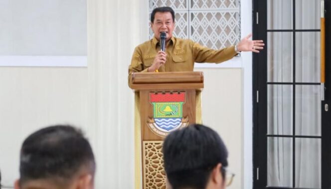 
 Bupati Tangerang Moch. Maesyal Rasyid saat membuka Musyawarah Perencanaan Pembangunan (Musrenbang) Rencana Kerja Pemerintah Daerah (RKPD) Tahun 2027 Kabupaten Tangerang yang diselenggarakan di Pendopo Bupati Tangerang. Foto: ist