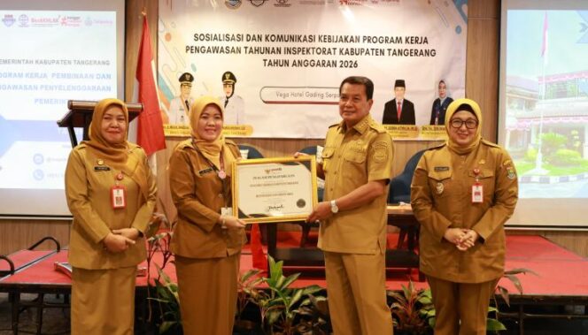 
 Bupati Tangerang Moch.Maesyal Rasyid dan Wakil Bupati Tangerang Intan Nurul Hikmah saat kegiatan sosialisasi dan komunikasi program kerja pengawasan 2026 yang digelar di Hotel Vega, Gading Serpong Kecamatan Kelapa Dua Kabupaten Tangerang. Foto: ist