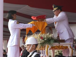 Bupati Tangerang Moch Maesyal Rasyid saat menjadi Inspektur upacara pengibaran Bendera Merah Putih dalam rangka memperingati Hari Ulang Tahun (HUT) ke-81 Kemerdekaan Republik Indonesia Tahun 2026 di Lapangan Raden Aria Yudhanegara, Pusat Pemerintahan Kabupaten (Puspemkab) Tangerang, Foto: Ist