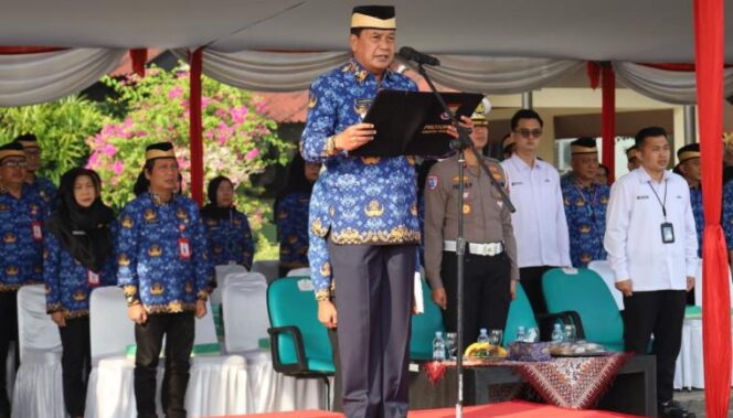 
 Bupati Tangerang Moch Maesyal Rasyid saat memimpin Upacara Peringatan Hari Koperasi ke-79 Tahun 2026 di Lapangan Raden Aria Yudhanegara, Puspemkab Tangerang. Foto: ist
