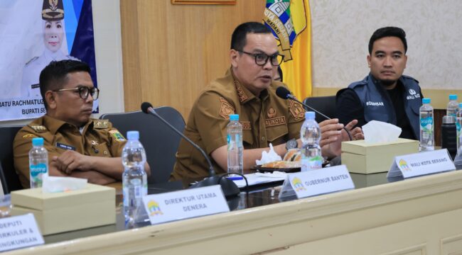Wali Kota Serang Budi Rustandi saat Rapat Koordinasi Pembahasan PSEL Cilowong bersama Gubernur Banten Andra Soni dan Wali Kota Cilegon. Foto: Ist